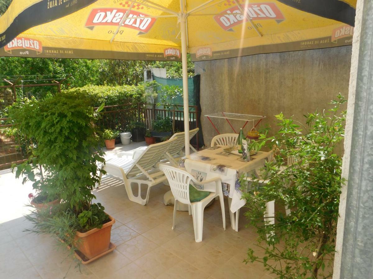 Apartment Artusi Pula Ngoại thất bức ảnh